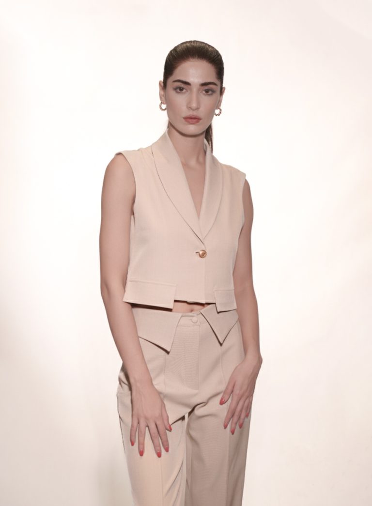 Tailored Sleeveless Vest - 001535