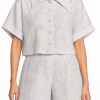Maelis Cropped Shirt with clean structure and modern fit